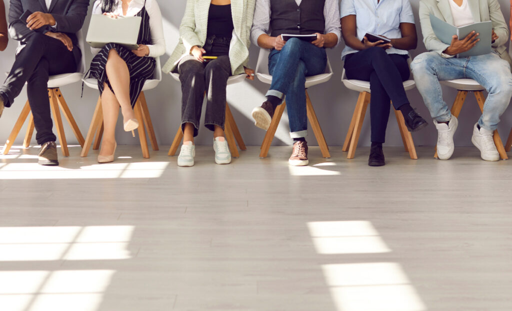 Candidat(e)s en attente d’un entretien de recrutement